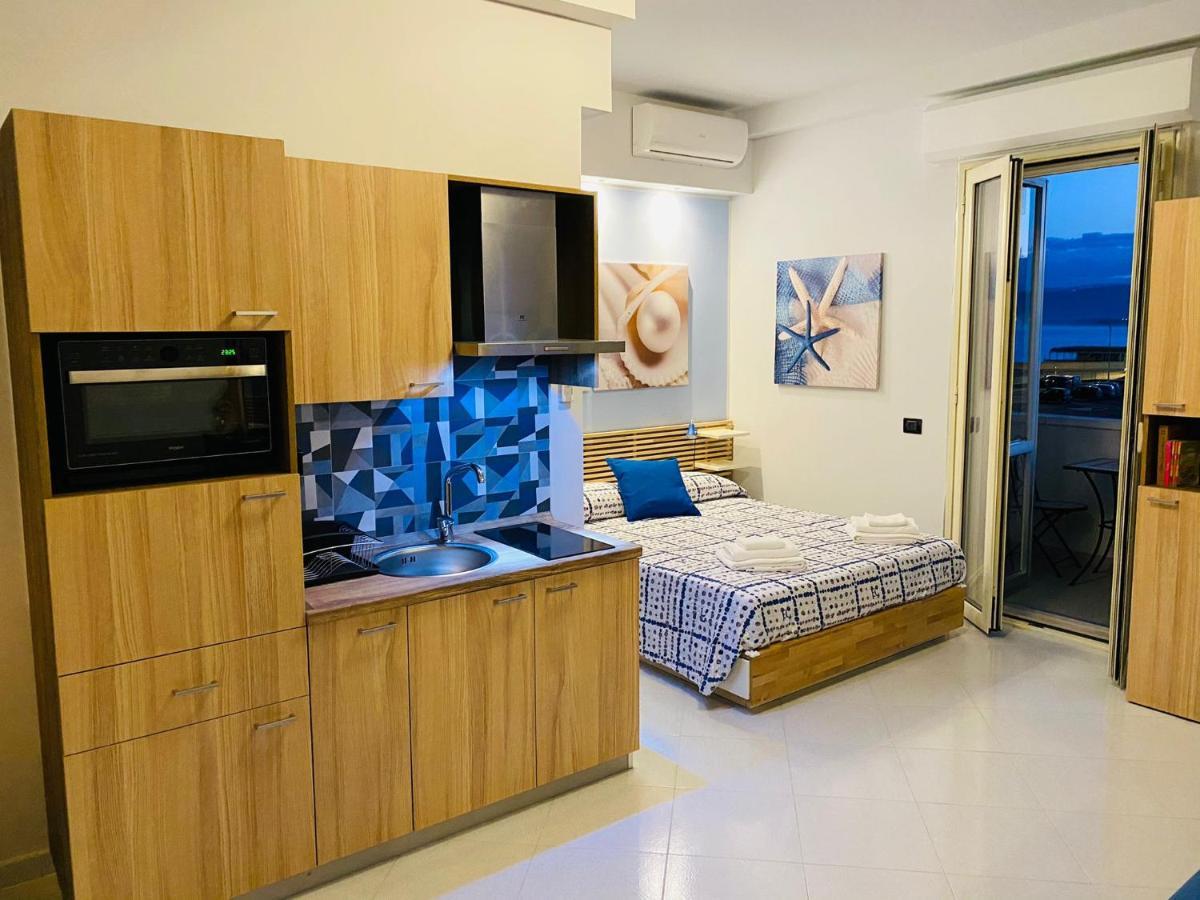 Bed and Breakfast B E B Le Terrazze Sul Mare Catanzaro Zewnętrze zdjęcie