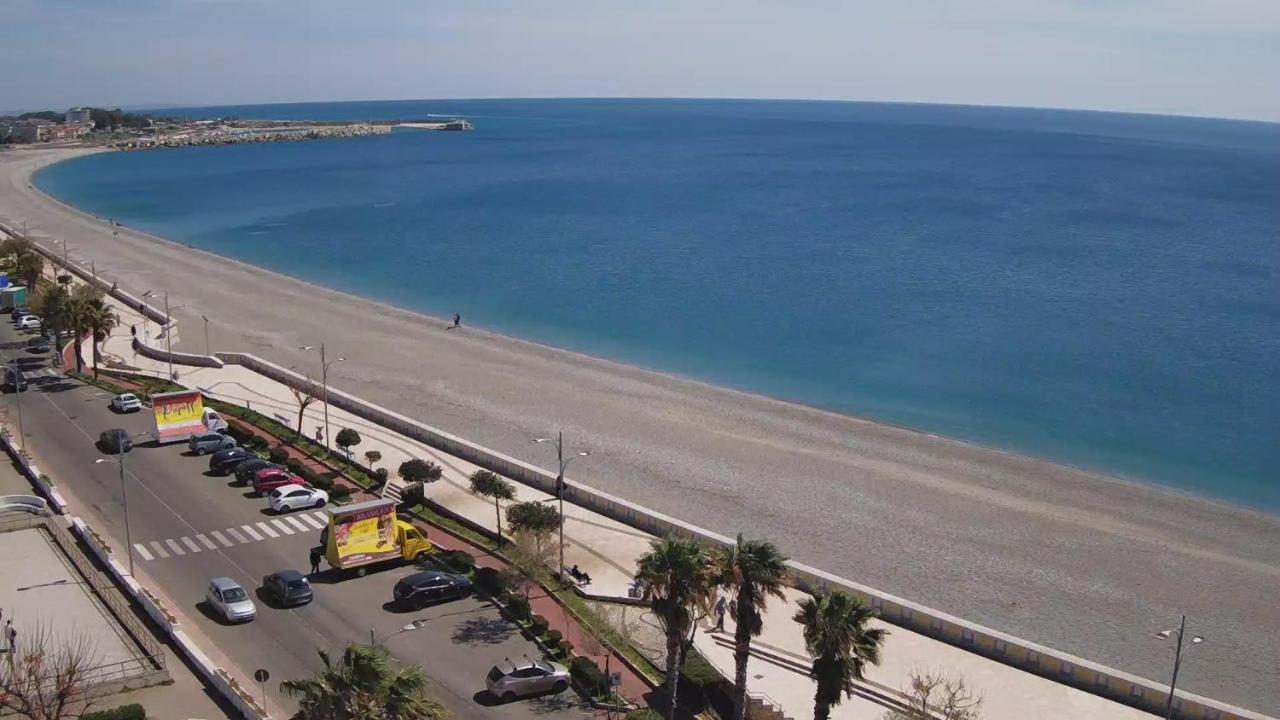 Bed and Breakfast B E B Le Terrazze Sul Mare Catanzaro Zewnętrze zdjęcie